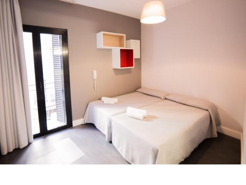 Residencia Universitaria San Agustin Barcelona Eksteriør bilde
